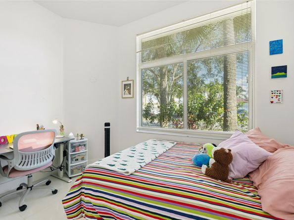 75 N Gables Blvd, Weston FL 33326