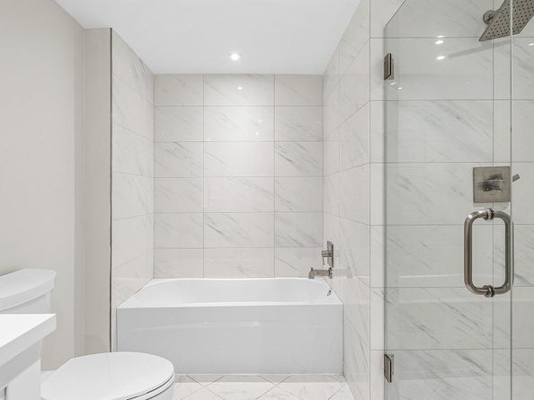 18 Stratford Drive E F, Boynton Beach FL 33436