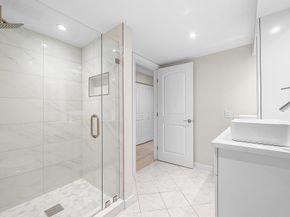 18 Stratford Drive E F, Boynton Beach FL 33436