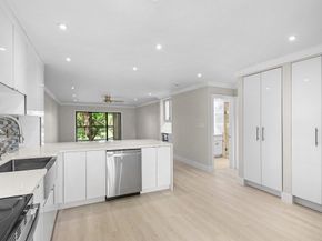 18 Stratford Drive E F, Boynton Beach FL 33436