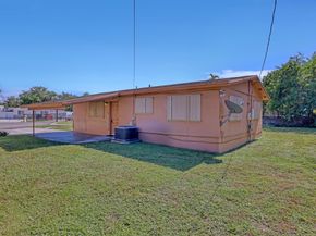 1031 NW 23rd Way, Fort Lauderdale FL 33311