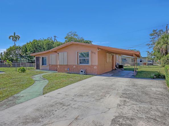 1031 NW 23rd Way, Fort Lauderdale FL 33311
