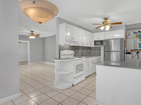 1031 NW 23rd Way, Fort Lauderdale FL 33311