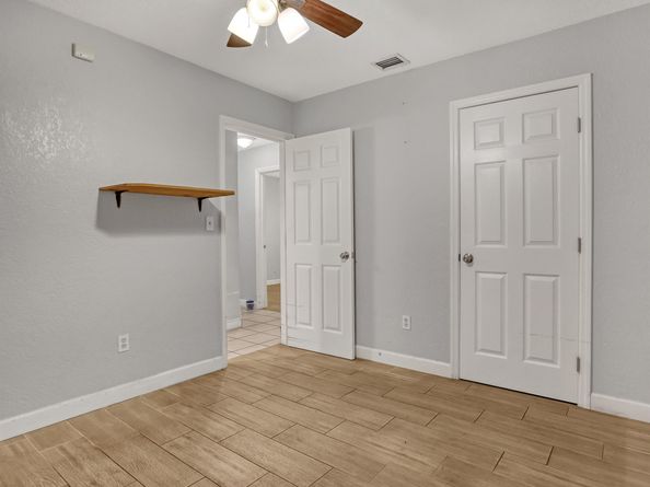 1031 NW 23rd Way, Fort Lauderdale FL 33311