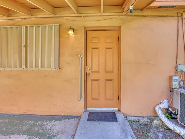 1031 NW 23rd Way, Fort Lauderdale FL 33311