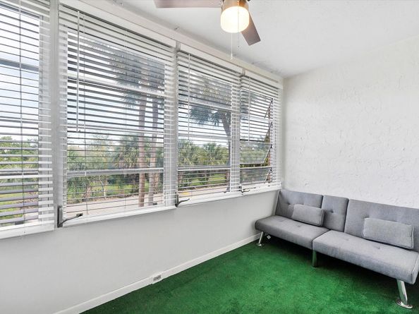 2840 Somerset Dr 205M, Lauderdale Lakes FL 33311