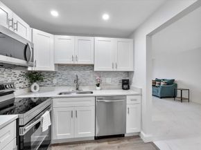 2840 Somerset Dr 205M, Lauderdale Lakes FL 33311