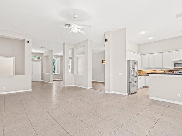 1366 Crossbill Court, Weston FL 33327