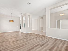 1366 Crossbill Court, Weston FL 33327