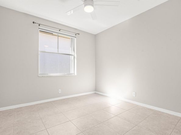 1366 Crossbill Court, Weston FL 33327