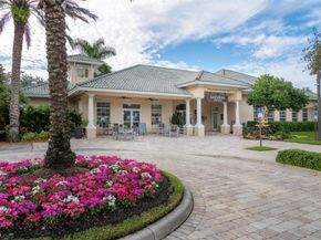 1366 Crossbill Court, Weston FL 33327