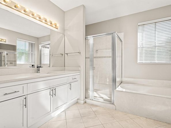 1366 Crossbill Court, Weston FL 33327