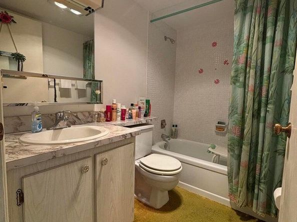 3400 Springdale Boulevard 217, Palm Springs FL 33461