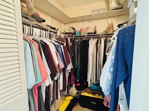 301 Knotty Pine Circle B1, Greenacres FL 33463