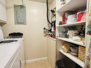 301 Knotty Pine Circle B1, Greenacres FL 33463