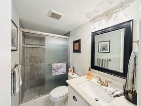 301 Knotty Pine Circle B1, Greenacres FL 33463