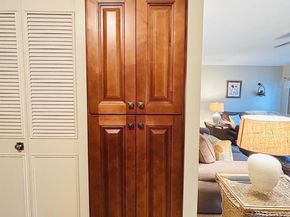 301 Knotty Pine Circle B1, Greenacres FL 33463