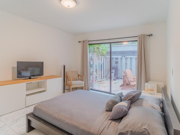 520 Deer Creek Wildwood Lane E, Deerfield Beach FL 33442