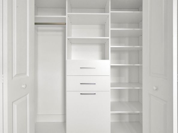 4246 Lagoon Shore Drive, Lake Worth FL 33467