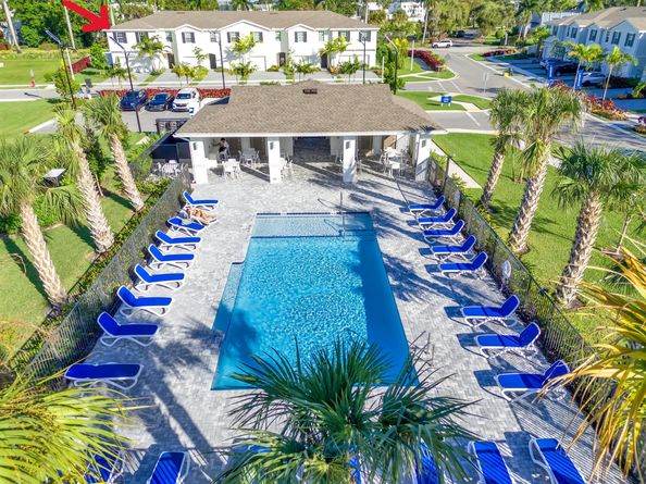 4246 Lagoon Shore Drive, Lake Worth FL 33467