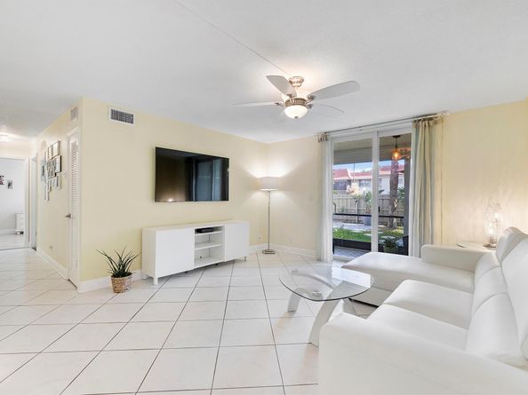 1100 NW 13th Street 192 D, Boca Raton FL 33486