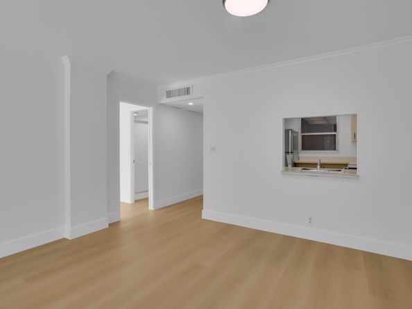 103 Royal Park Drive 1d, Oakland Park FL 33309