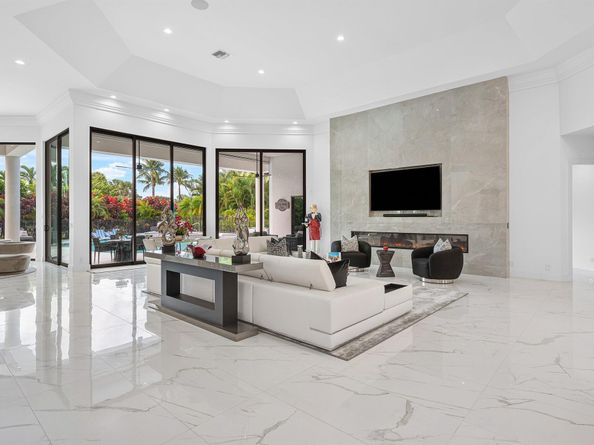 4760 Bocaire Boulevard, Boca Raton FL 33487