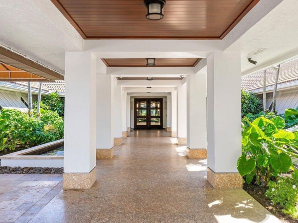 4760 Bocaire Boulevard, Boca Raton FL 33487