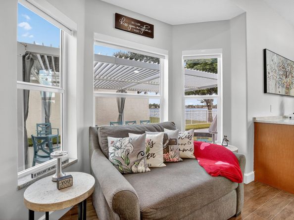 18728 NW 24th Ct, Pembroke Pines FL 33029