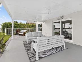 18728 NW 24th Ct, Pembroke Pines FL 33029