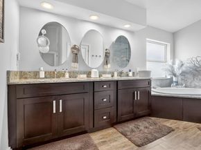 18728 NW 24th Ct, Pembroke Pines FL 33029