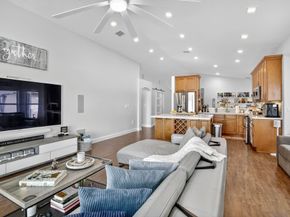 18728 NW 24th Ct, Pembroke Pines FL 33029