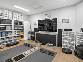 18728 NW 24th Ct, Pembroke Pines FL 33029