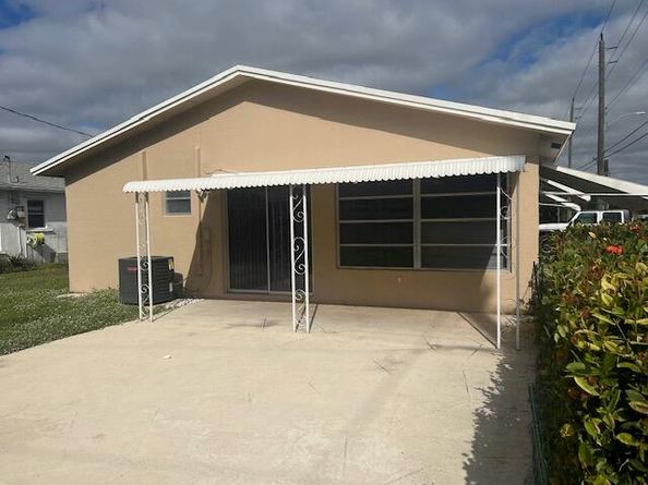 500 NW 53rd Street, Boca Raton FL 33487