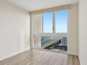 7330 Ocean Terrace LPHC, Miami Beach FL 33141