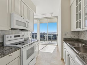 7330 Ocean Terrace LPHC, Miami Beach FL 33141