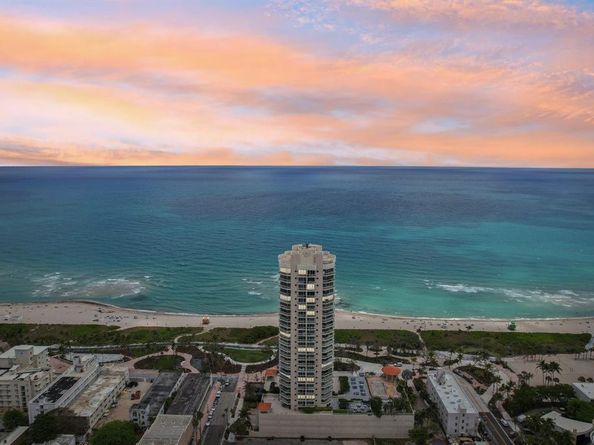 7330 Ocean Terrace LPHC, Miami Beach FL 33141