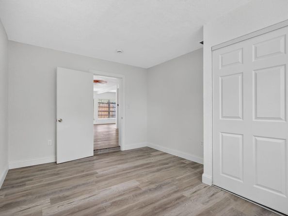 760 SW 64th Way, Pembroke Pines FL 33023