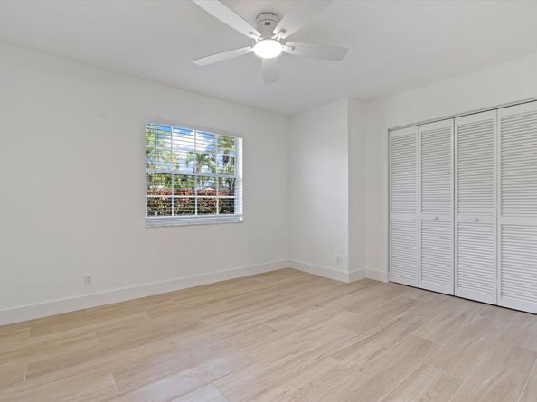 124 Eagleton Lane, Palm Beach Gardens FL 33418