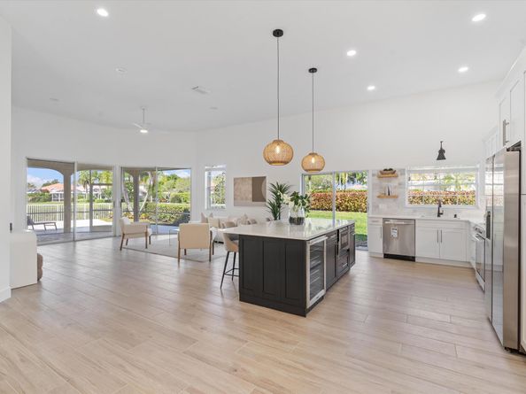 124 Eagleton Lane, Palm Beach Gardens FL 33418