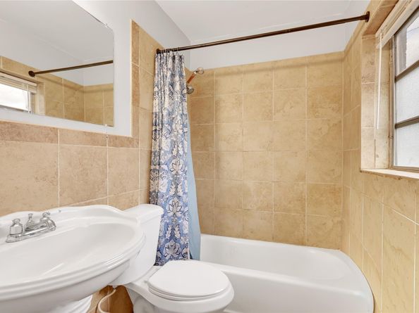 1939 Arthur St, Hollywood FL 33020