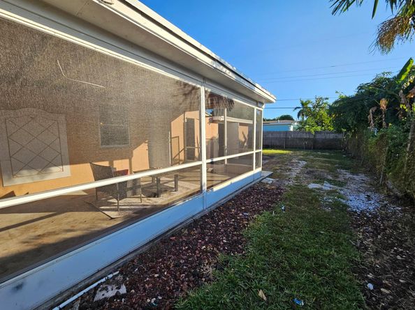 130 S Atlantic Drive E, Boynton Beach FL 33435