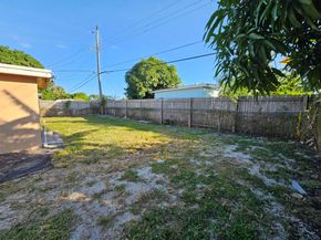 130 S Atlantic Drive E, Boynton Beach FL 33435