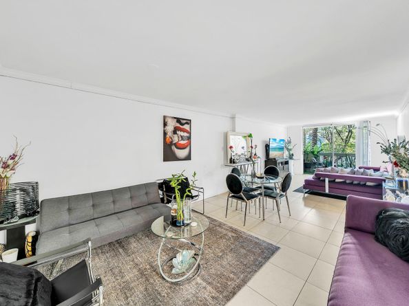 1800 Sans Souci Blvd 304, North Miami FL 33181