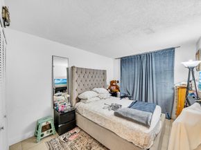 1800 Sans Souci Blvd 304, North Miami FL 33181