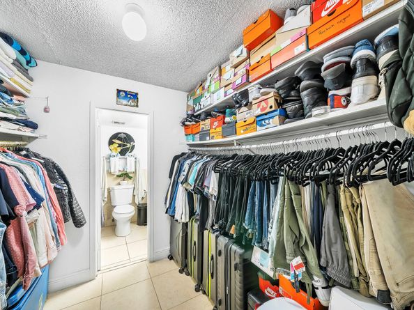 1800 Sans Souci Blvd 304, North Miami FL 33181