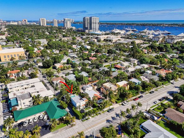 535 36th Street, West Palm Beach FL 33407