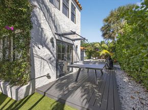 535 36th Street, West Palm Beach FL 33407