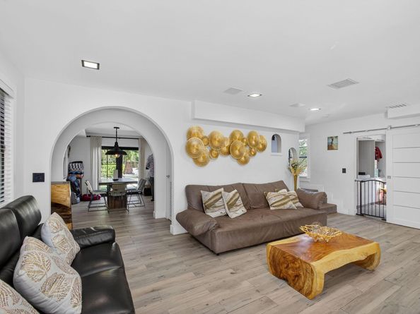 535 36th Street, West Palm Beach FL 33407