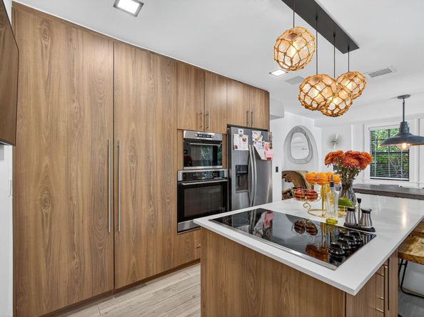 535 36th Street, West Palm Beach FL 33407